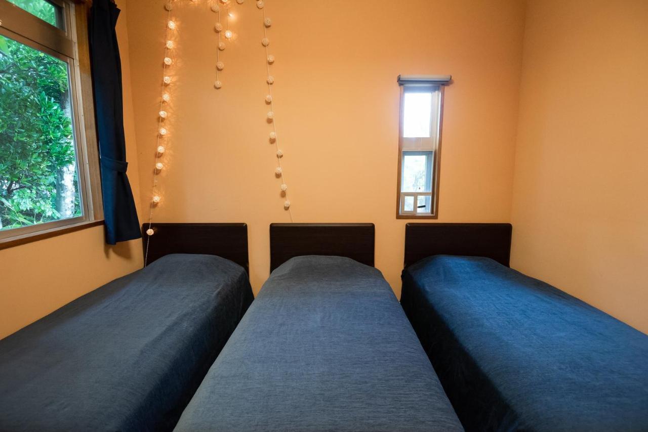 コテージなかどまり Apartment Онна Екстериор снимка