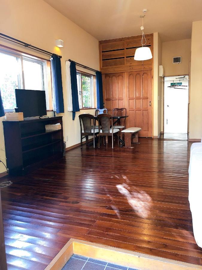 コテージなかどまり Apartment Онна Екстериор снимка